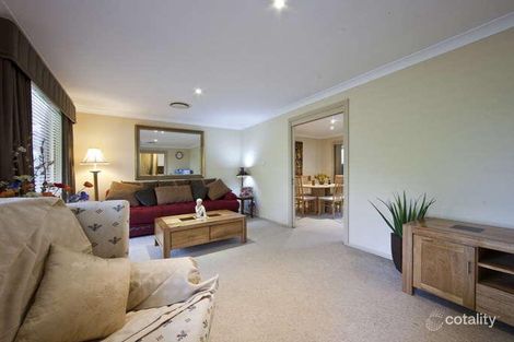 Property photo of 4 Woodside Drive Eleebana NSW 2282