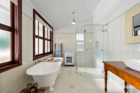 Property photo of 137 Lather Road Bellbowrie QLD 4070