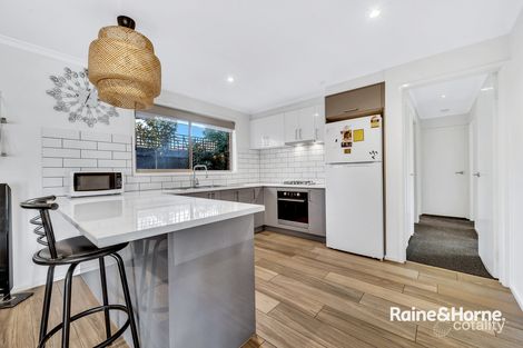 Property photo of 8/7-9 Tucker Street Cranbourne VIC 3977