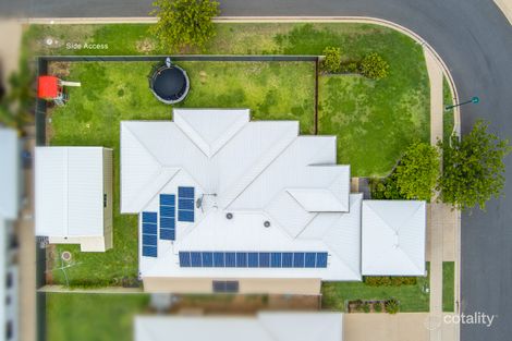 Property photo of 1 Flemington Road Emerald QLD 4720