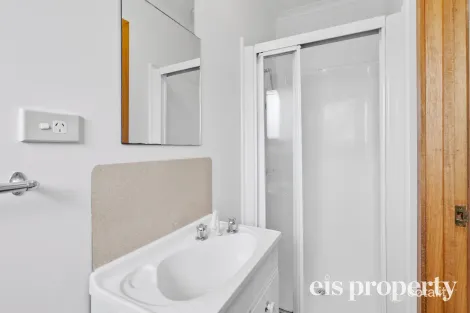 Property photo of 2 Manor Gardens Kingston TAS 7050