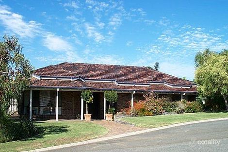 16 Tracy Turn, Woodvale, WA 6026