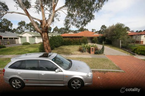 104 Waradgery Dr, Rowville, VIC 3178