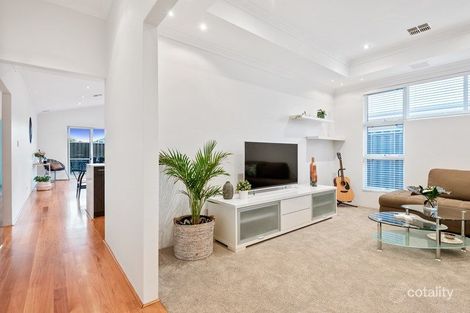 Property photo of 24 Vaucluse Circuit Belmont WA 6104