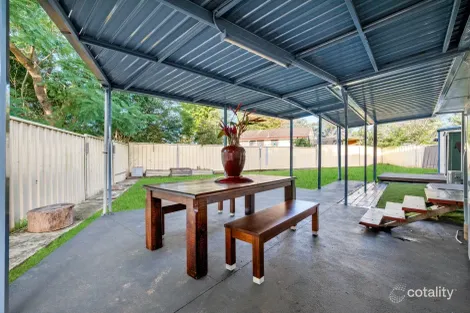 Property photo of 8 Lincluden Place Airds NSW 2560