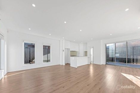 Property photo of 12 Nobility Road Craigieburn VIC 3064