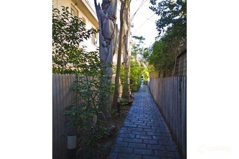 Property photo of 2/12 Auburn Grove Hawthorn East VIC 3123
