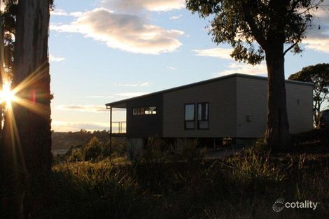 14 Donvista Dr, Don, TAS 7310