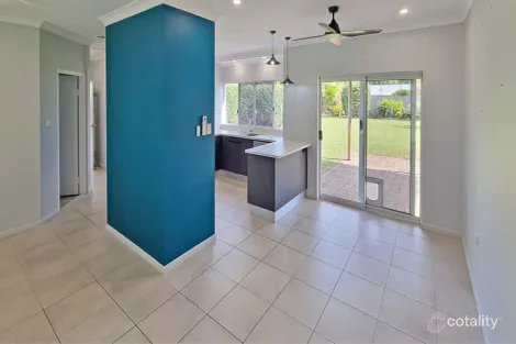 25 CARIBBEAN ST, HOLLOWAYS BEACH, QLD 4878