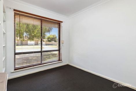 Property photo of 11 Mataitai Loop Cooloongup WA 6168