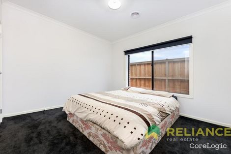 Property photo of 30 Blakewater Crescent Weir Views VIC 3338