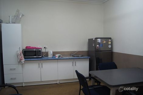 66 Pine Mountain Rd, North Ipswich, QLD 4305