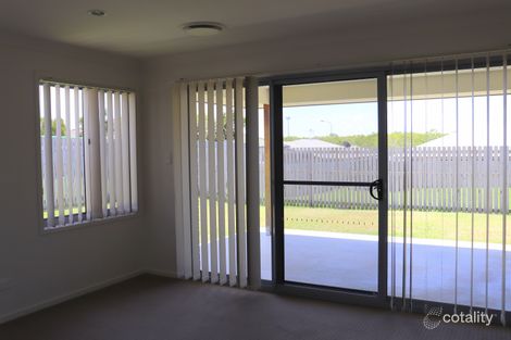 Property photo of 8 Highcrest Court Bucasia QLD 4750