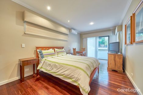 15 Woodhouse Rd, East Fremantle, WA 6158