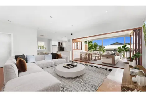 Property photo of 10 Laurier Street Annerley QLD 4103