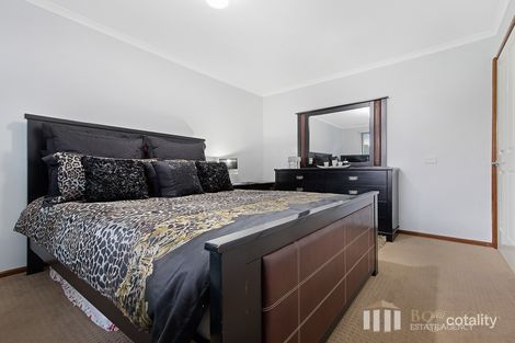 Property photo of 48 Illawarra Crescent Dandenong North VIC 3175