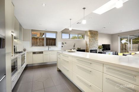 Property photo of 7 Hayes Road Strathmore VIC 3041