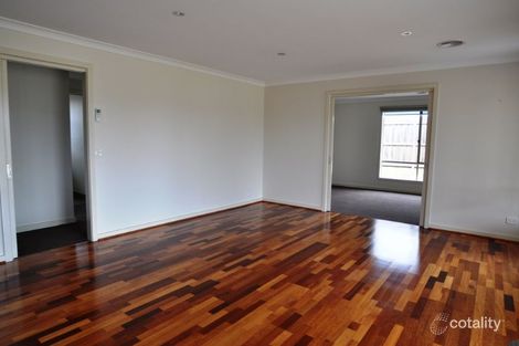 Property photo of 4 Somerset Place Inverloch VIC 3996