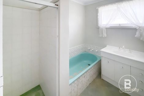 Property photo of 17 Ophir Street Sebastopol VIC 3356