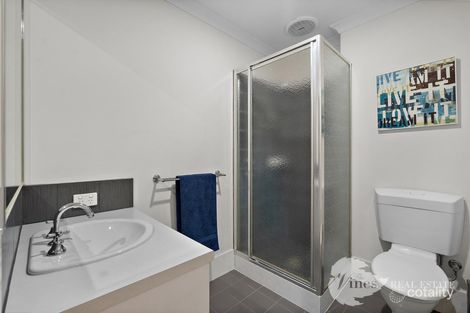 Property photo of 32 Carmen Circuit The Vines WA 6069