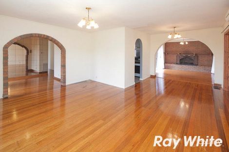 Property photo of 2 Kintal Court Frankston VIC 3199