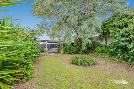 Property photo of 21 Denfield Rise Carramar WA 6031