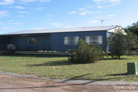 Property photo of 34 Lorraway Street Emerald QLD 4720