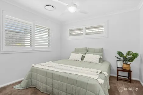 Property photo of 8 Ondaroo Crest Old Bar NSW 2430