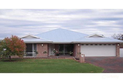 58 Charles St, Northam, WA 6401