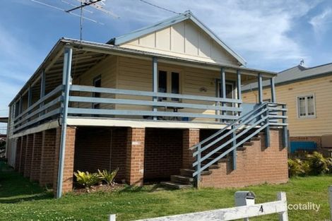 4 Main St, Smithtown, NSW 2440