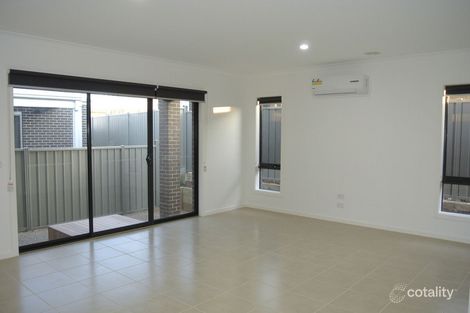 Property photo of 9 Farrow Place Maddingley VIC 3340