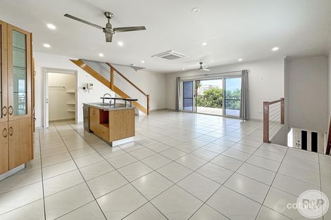 Property photo of 2/20 Blackwood Street Townsville City QLD 4810