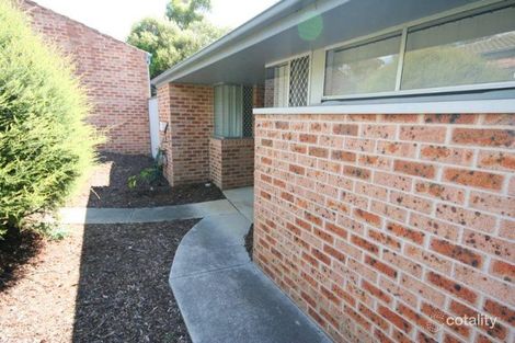 Property photo of 3/2-18 Furlong Road Queanbeyan West NSW 2620