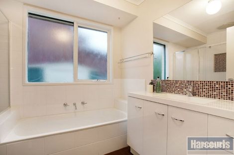 Property photo of 2 Traydal Close Wantirna VIC 3152