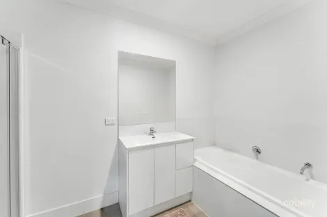 Property photo of 38 Rohl Road Walloon QLD 4306