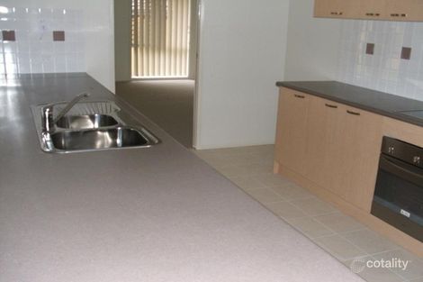 Property photo of 23 Pentas Place Drewvale QLD 4116