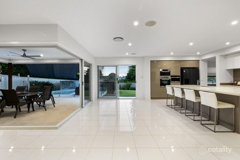 Property photo of 17 Barrygroves Court Fig Tree Pocket QLD 4069