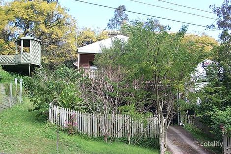 16 Belleview Pde, Paddington, QLD 4064