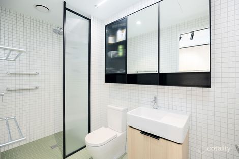 Property photo of 205/122 Roseneath Street Clifton Hill VIC 3068