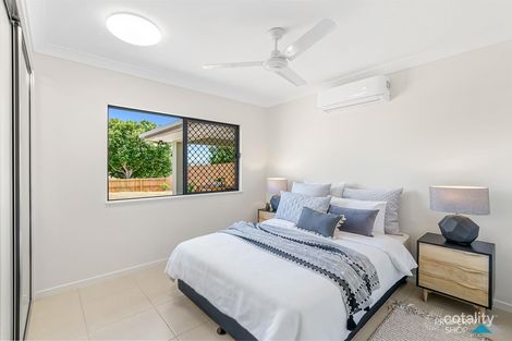 Property photo of 32 Landsborough Drive Smithfield QLD 4878