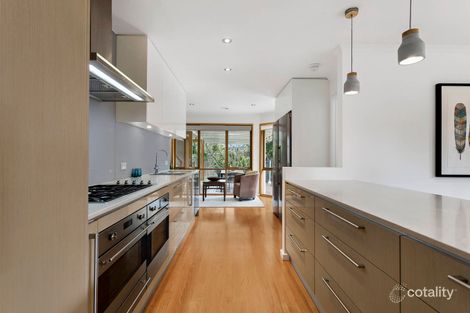 Property photo of 3 Octavia Court Burwood VIC 3125