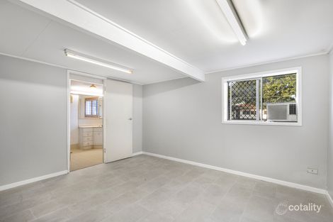 Property photo of 3 Dundas Street Oxley QLD 4075