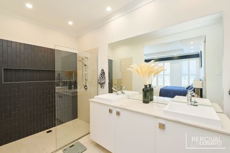 Property photo of 21 Sovereign Drive Thrumster NSW 2444