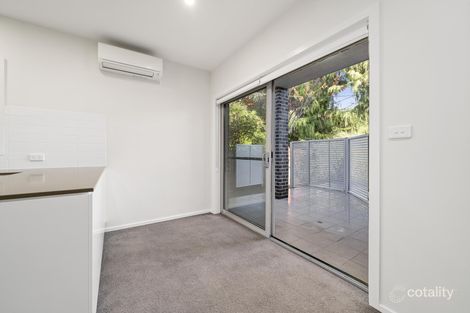 2/7 Lowanna St, Braddon, ACT 2612