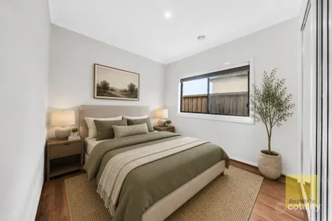 Property photo of 70 Cinnamara Circuit Tarneit VIC 3029