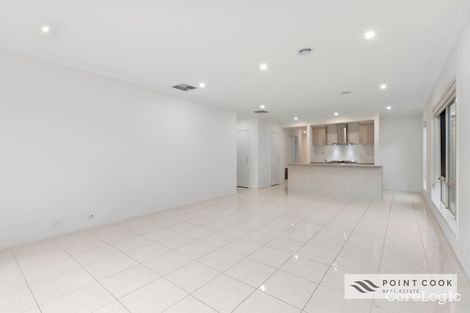 Property photo of 34 Dingo Street Point Cook VIC 3030