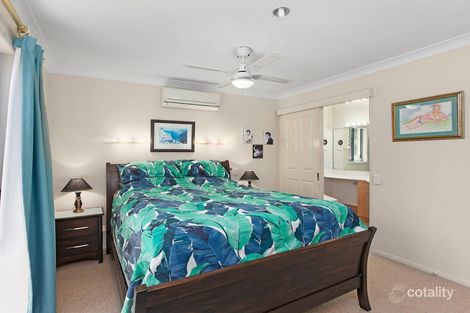 Property photo of 1/7 Coral Avenue Labrador QLD 4215