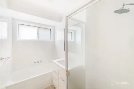 Property photo of 19 Heron Drive Aroona QLD 4551