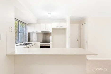 Property photo of 19 Heron Drive Aroona QLD 4551