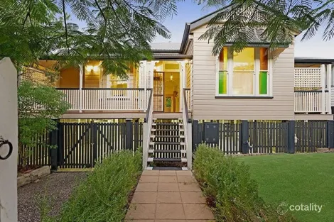 Property photo of 28 Shakespeare Street Coorparoo QLD 4151
